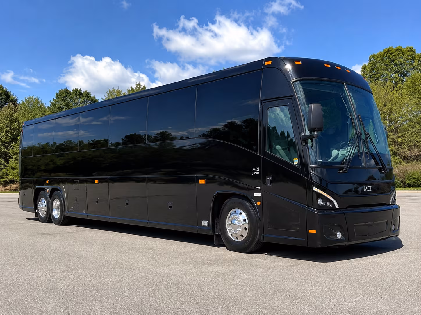 cottonwood wine row bus rentals for east valley groups